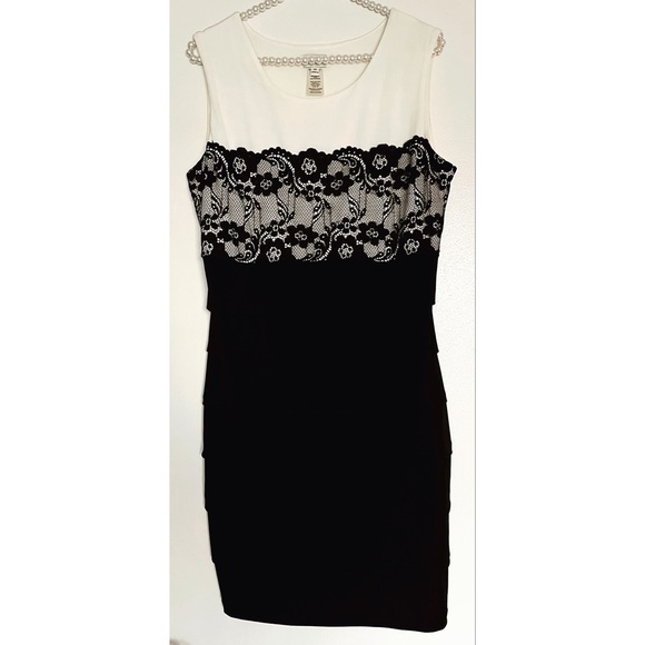 black strapless corset dress Ohio Maxi – Club L London x:S-M Web Collection: Award Season Light Blue Linen Wrap